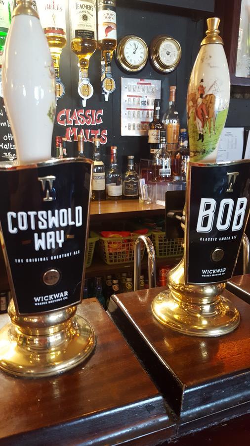 The Dog Inn Old Sodbury Exteriér fotografie